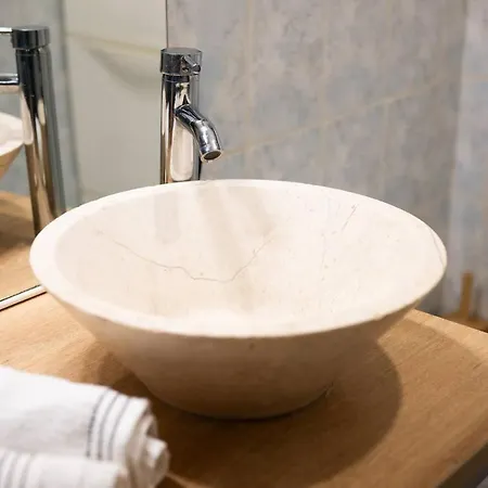 Deluxe Appartement, Charmant, Au Coeur Du Centre-ville, Centre 公寓